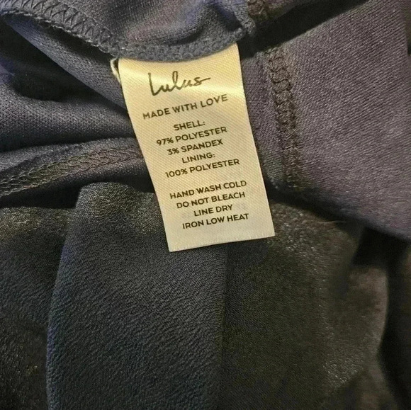 Lulu's On The Guest List One Shoulder Satin Maxi Dress NWT Size Medium - Picture 16 of 16